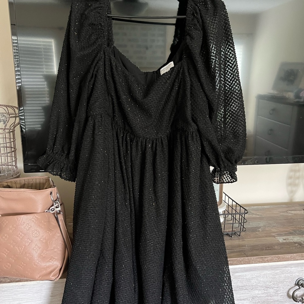 Chic soul black dress